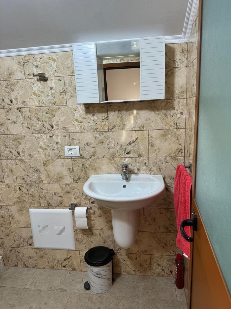 Villa Zefi Rrenc Shkodër Extérieur photo