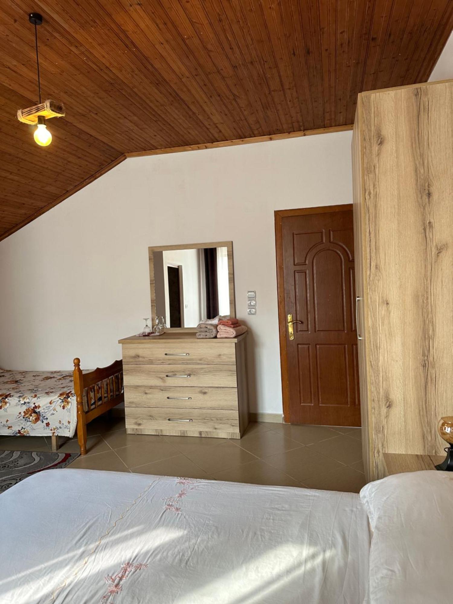 Villa Zefi Rrenc Shkodër Extérieur photo